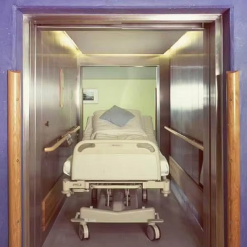 Lif Stretcher Hospital VTEH101 dengan Pemacu AC Berkeupayaan Tinggi Disahkan ISO untuk Pengangkutan Stretcher Pesakit Kelancaran Operasi Selamat